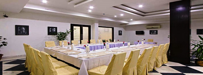 1221/RnB Jaipur Hotel - Jaipur 03.jpg